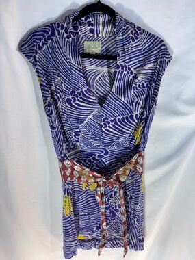 Deletta Purple and White Wave Print Top with Red Accent